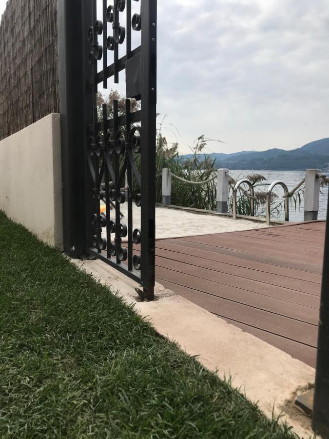 La Playa Cottage Con Spiaggia Privata Pettenasco Eksteriør bilde