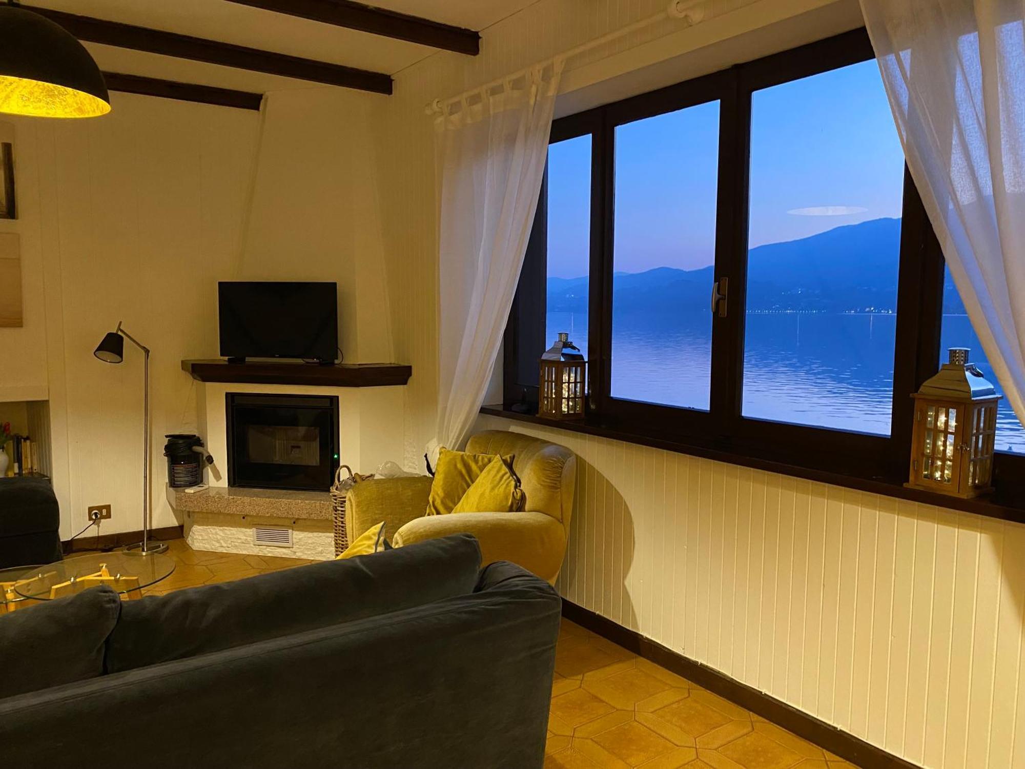 La Playa Cottage Con Spiaggia Privata Pettenasco Eksteriør bilde