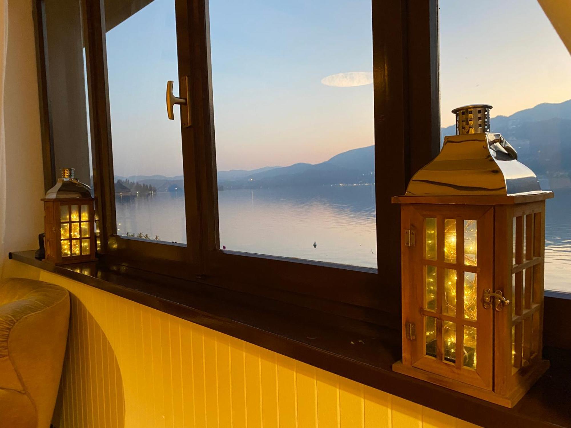 La Playa Cottage Con Spiaggia Privata Pettenasco Eksteriør bilde